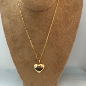 Colar Pingente Coração Cartier
